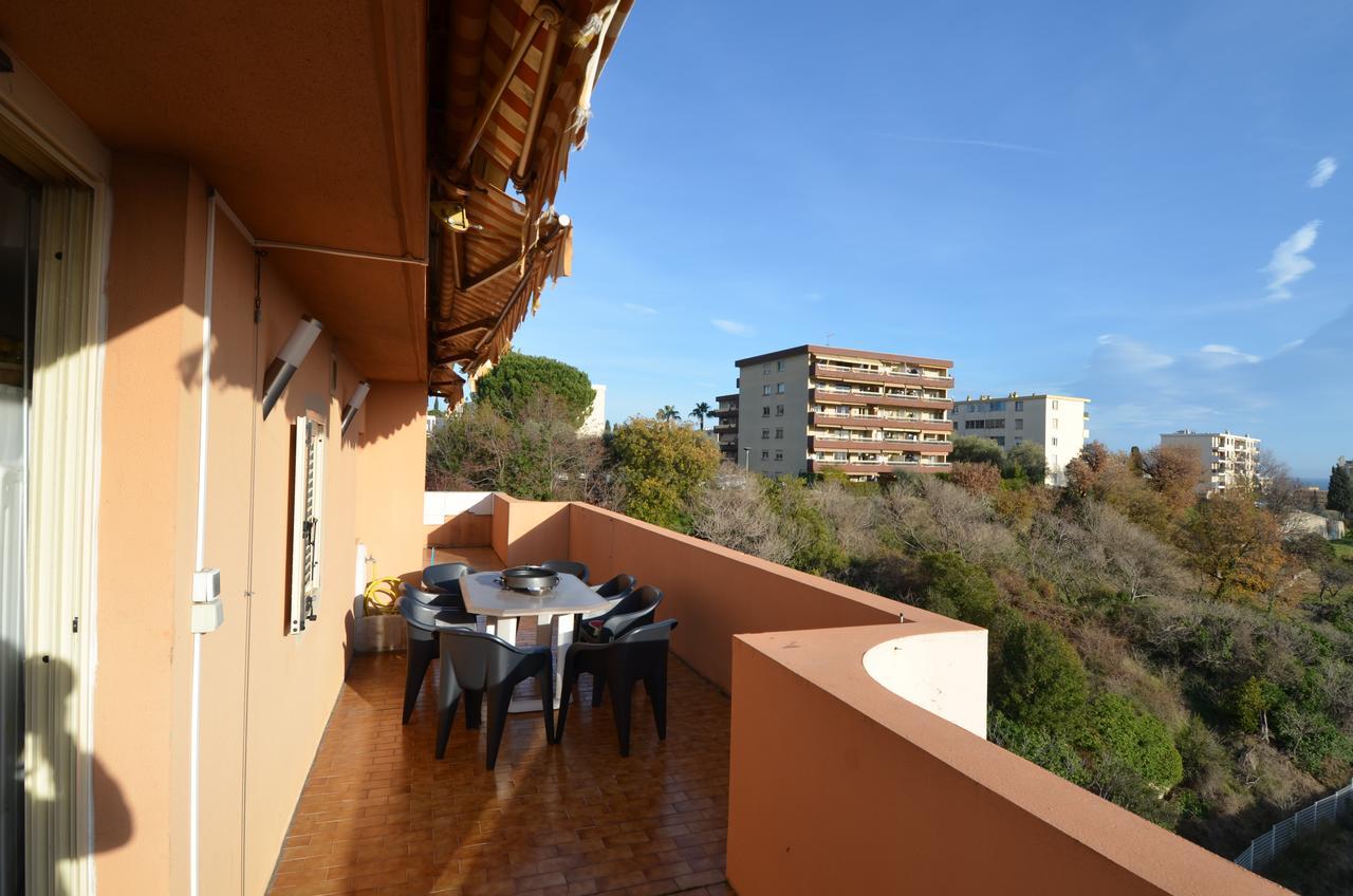 Appartement Rooftop 8 Personnes Grande Terrasse Avec Parking Quartier Aeroport Nice Bagian luar foto